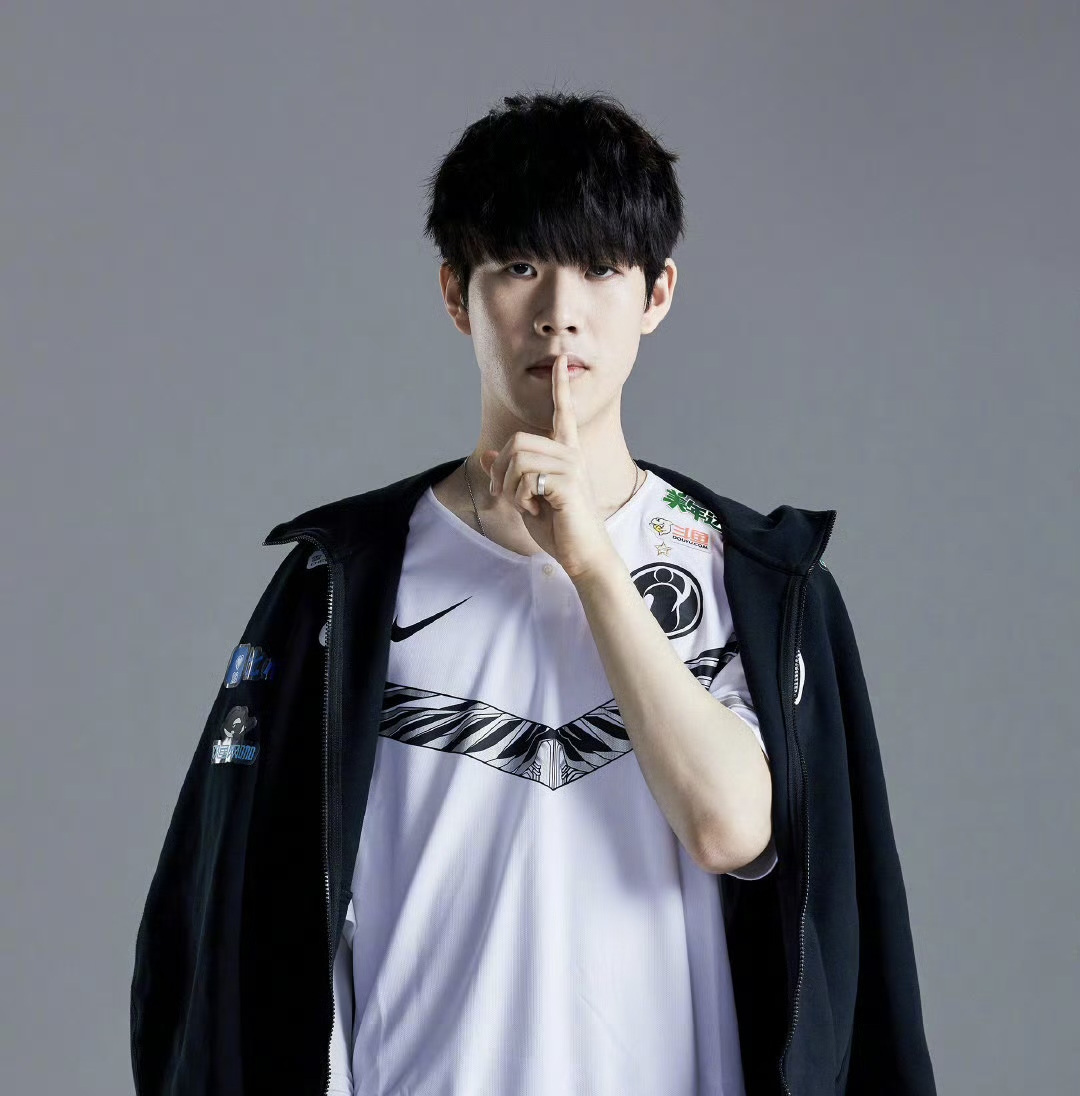 她以绝对核 她以绝对核