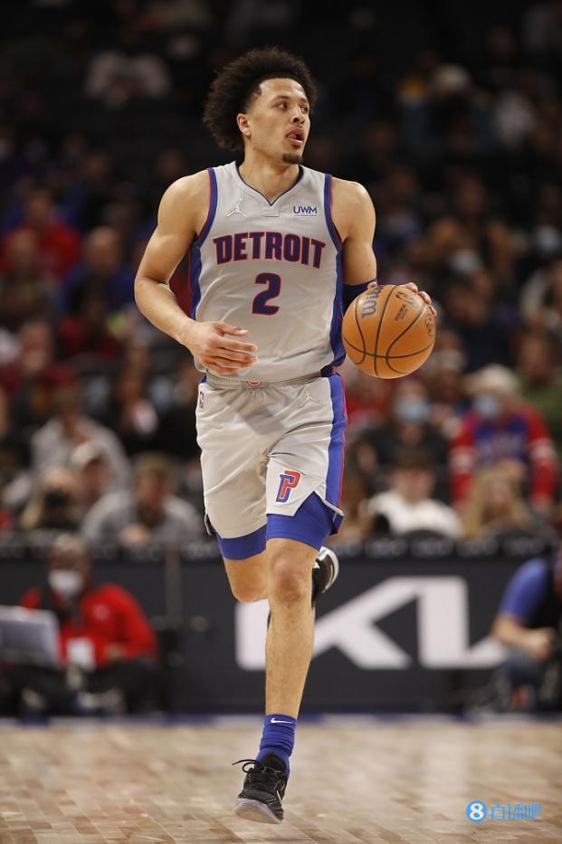 身体对抗著 身体对抗著