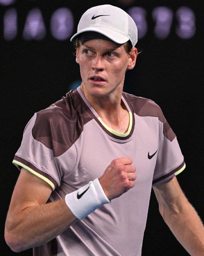 优于同侪 优于同侪